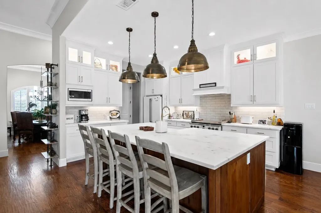 103 Eagle Point Drive Waxahachie TX 75165