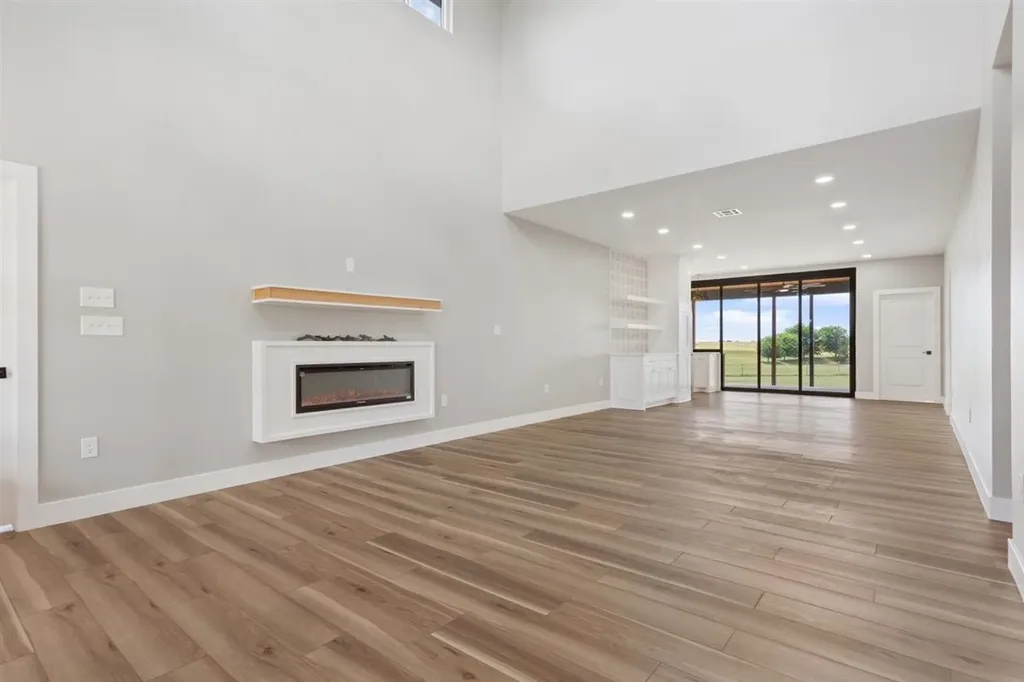 1150 County Road 311 Mcgregor TX 76657