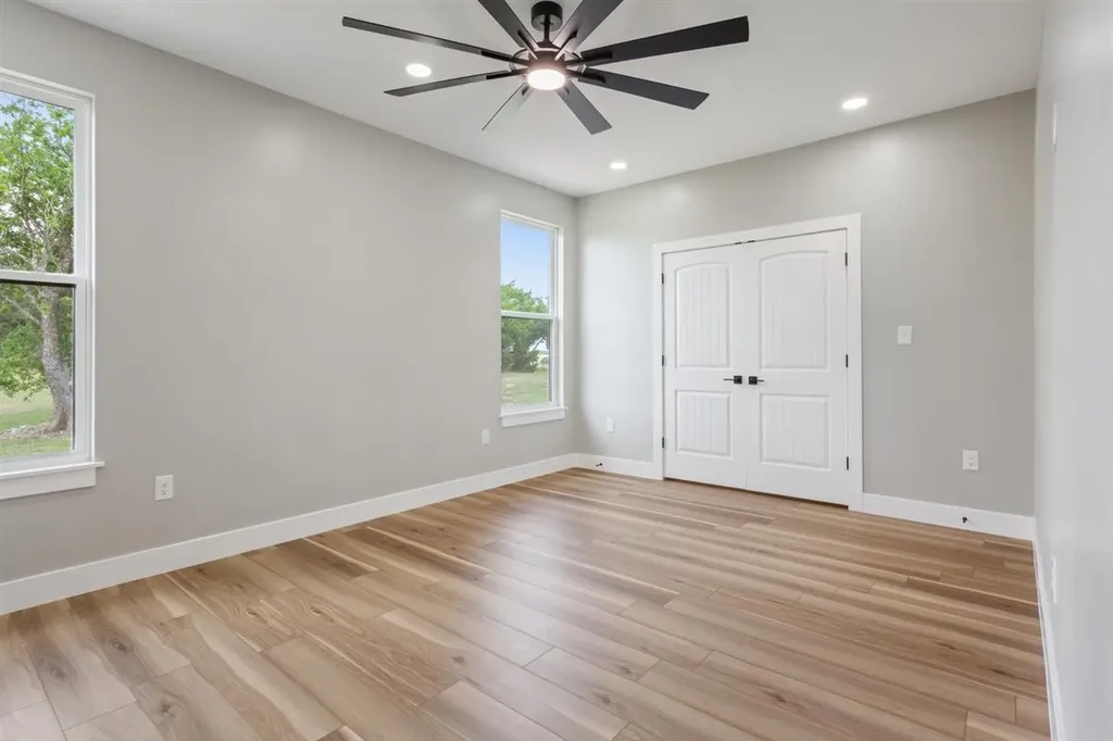 1150 County Road 311 Mcgregor TX 76657