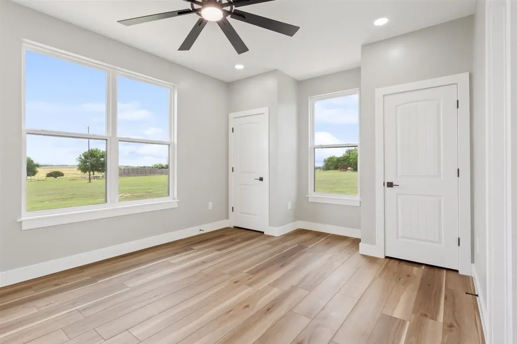 1150 County Road 311 Mcgregor TX 76657