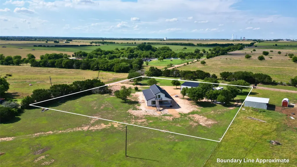 1150 County Road 311 Mcgregor TX 76657