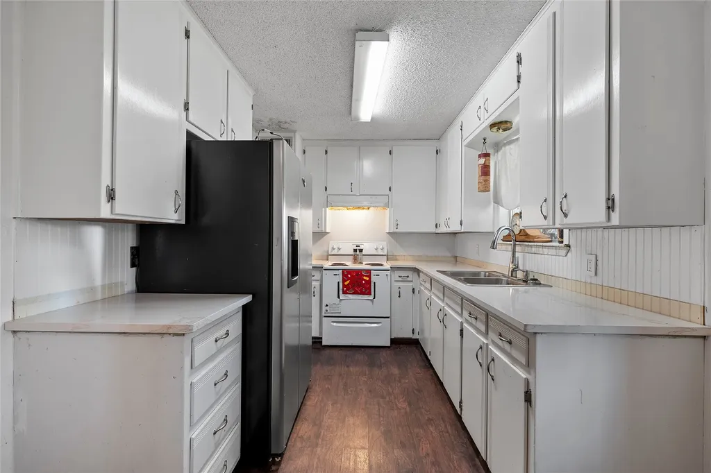 406 S Narcissus Kosse TX 76653