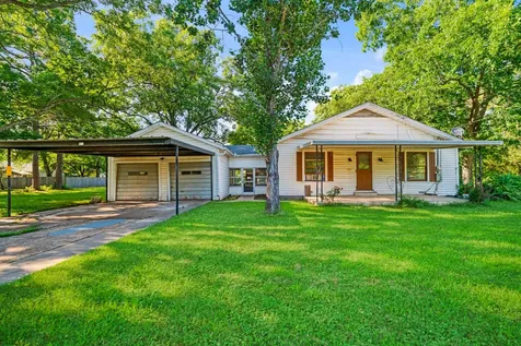 215 2nd Street NE Detroit TX 75436