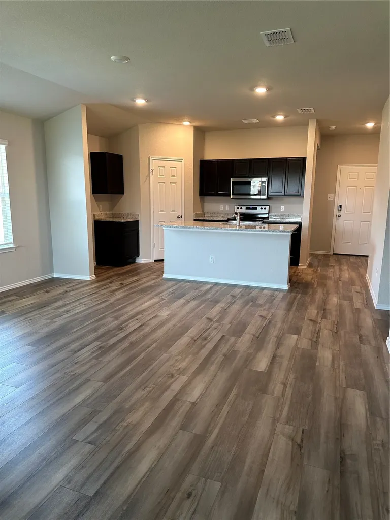 7200 Canadian China Spring TX 76633