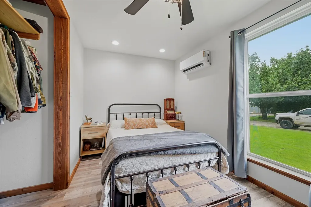 285 Sioux Drive Gordonville TX 76245