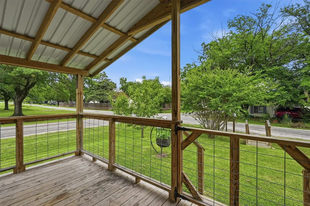 285 Sioux Drive Gordonville TX 76245