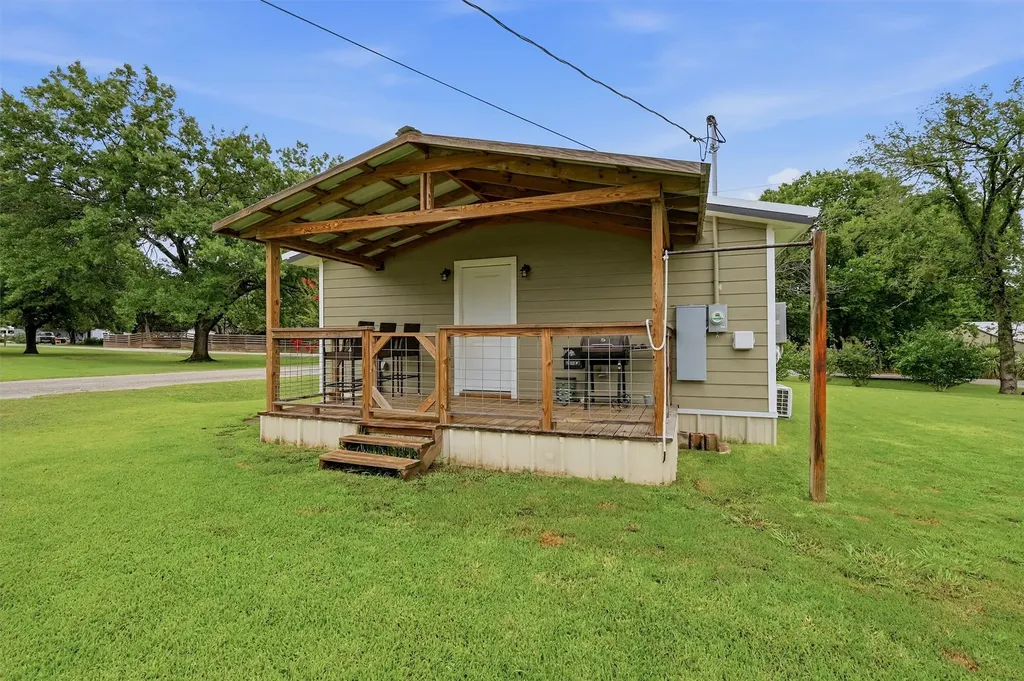 285 Sioux Drive Gordonville TX 76245