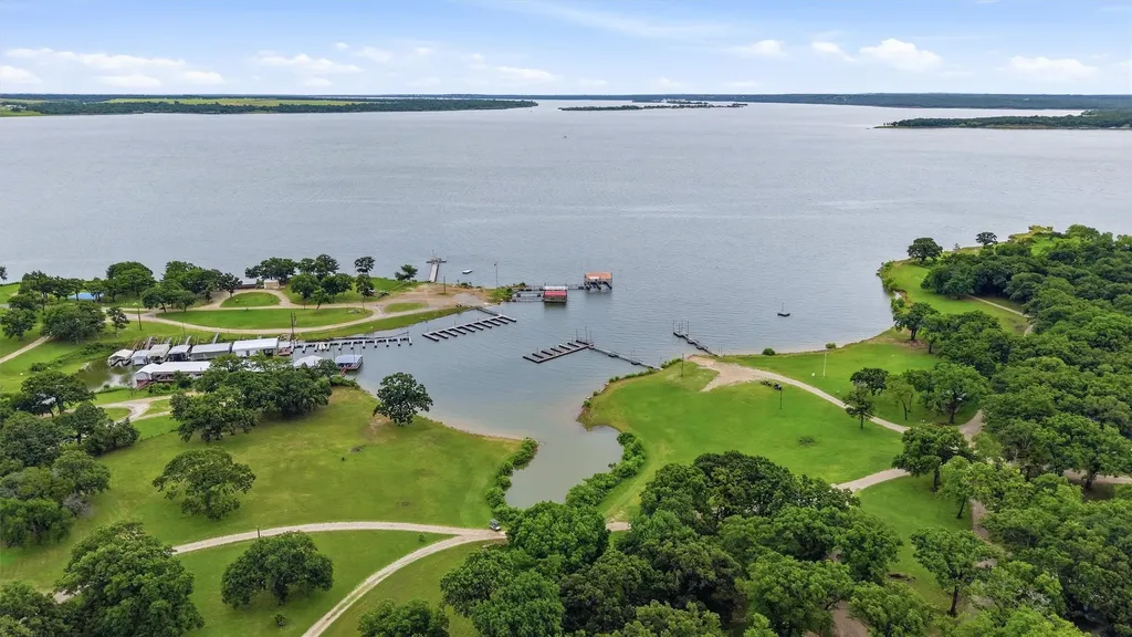 285 Sioux Drive Gordonville TX 76245