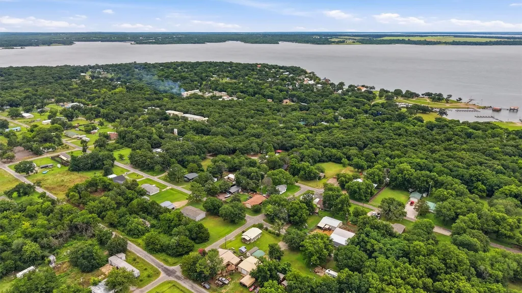 285 Sioux Drive Gordonville TX 76245