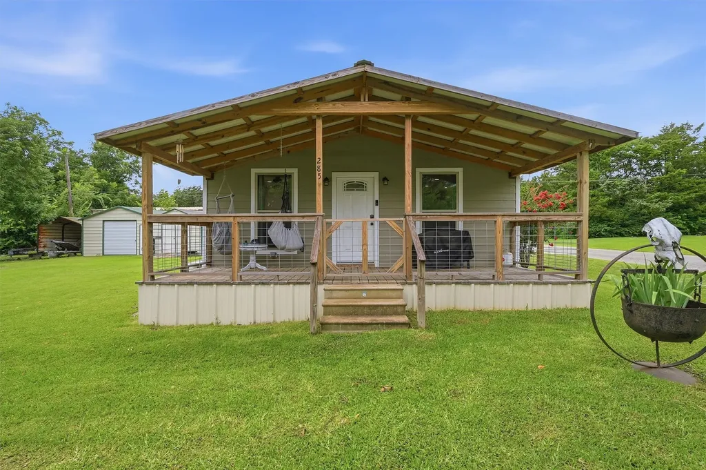 285 Sioux Drive Gordonville TX 76245