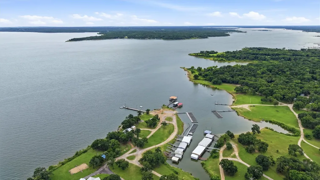285 Sioux Drive Gordonville TX 76245