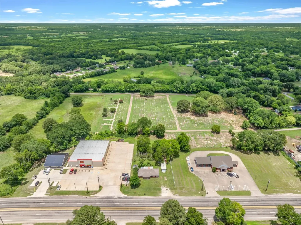 410 W Pine Street Edgewood TX 75117