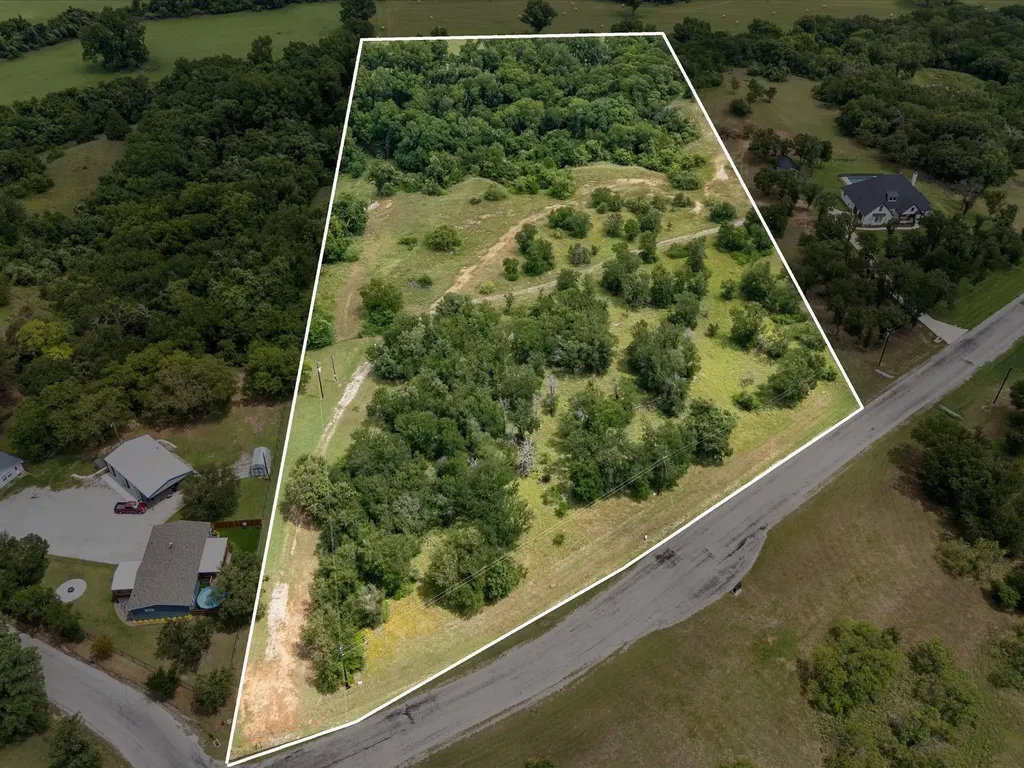 115 Pecan Grove Drive Boyd TX 76023