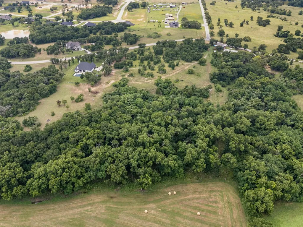 115 Pecan Grove Drive Boyd TX 76023