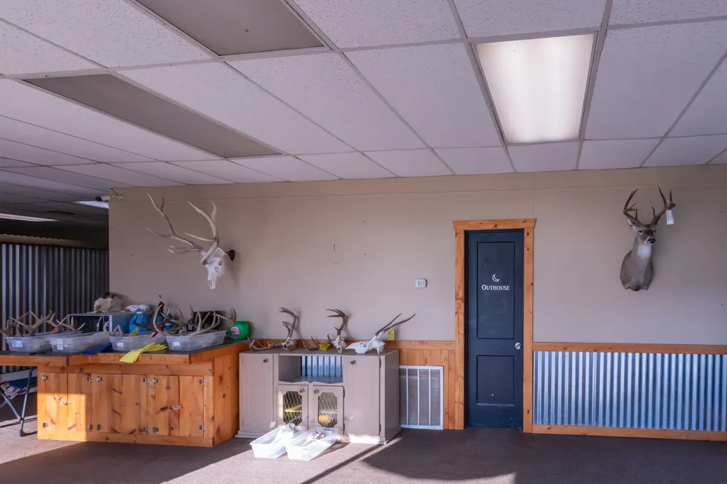 126 S Central Avenue Hamlin TX 79520
