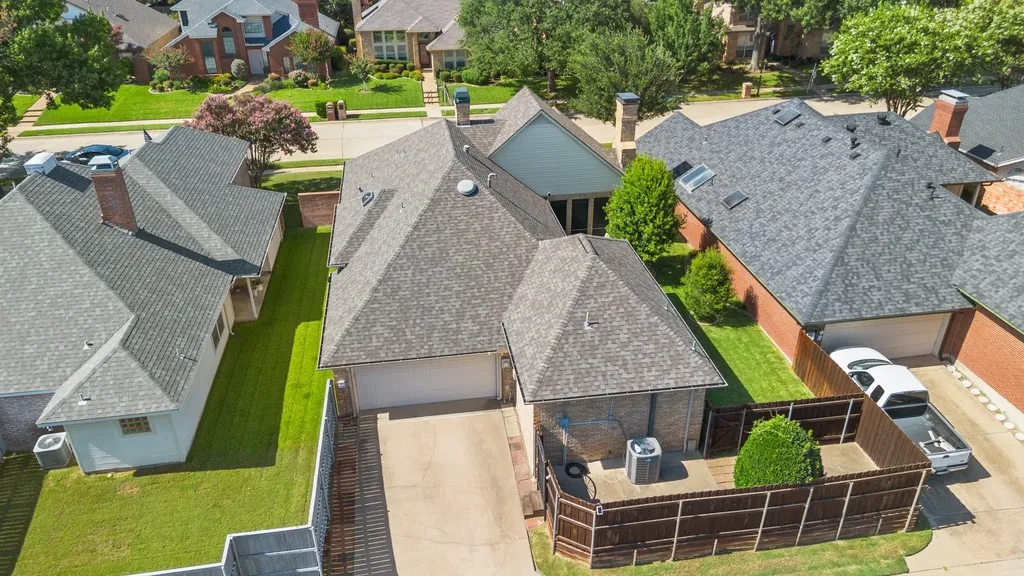 1000 Murl Drive Irving TX 75062