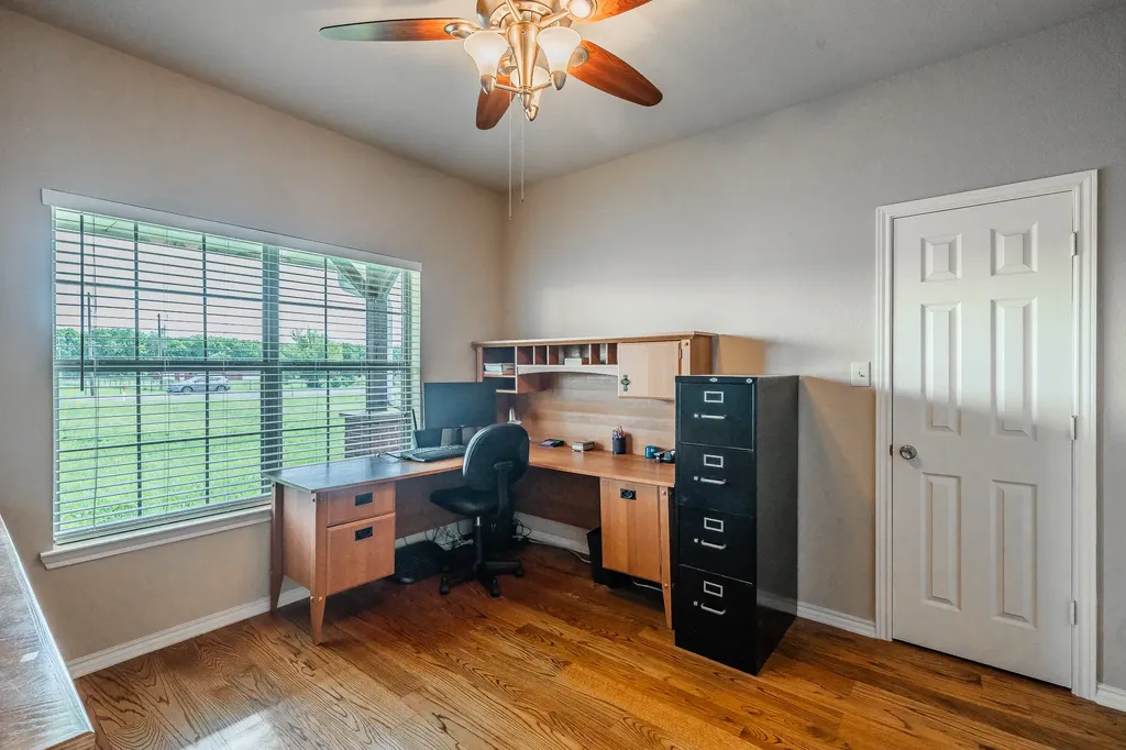 117 Wagon Wheel Circle Leonard TX 75452