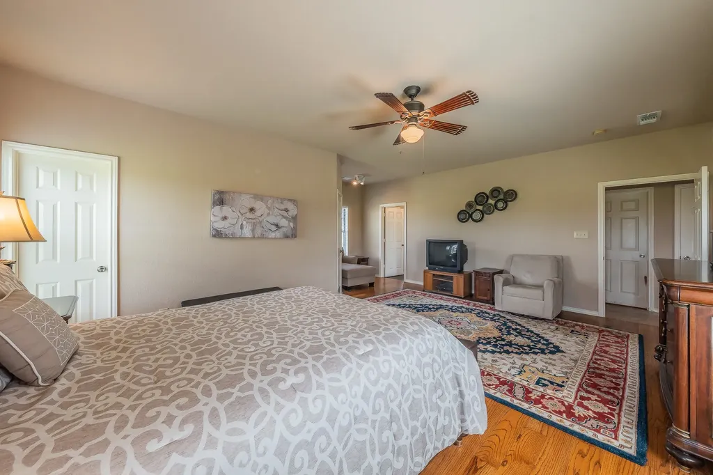 117 Wagon Wheel Circle Leonard TX 75452