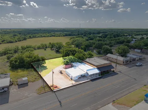 105 S Us Highway 183 Woodson TX 76491