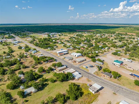 105 S Us Highway 183 Woodson TX 76491