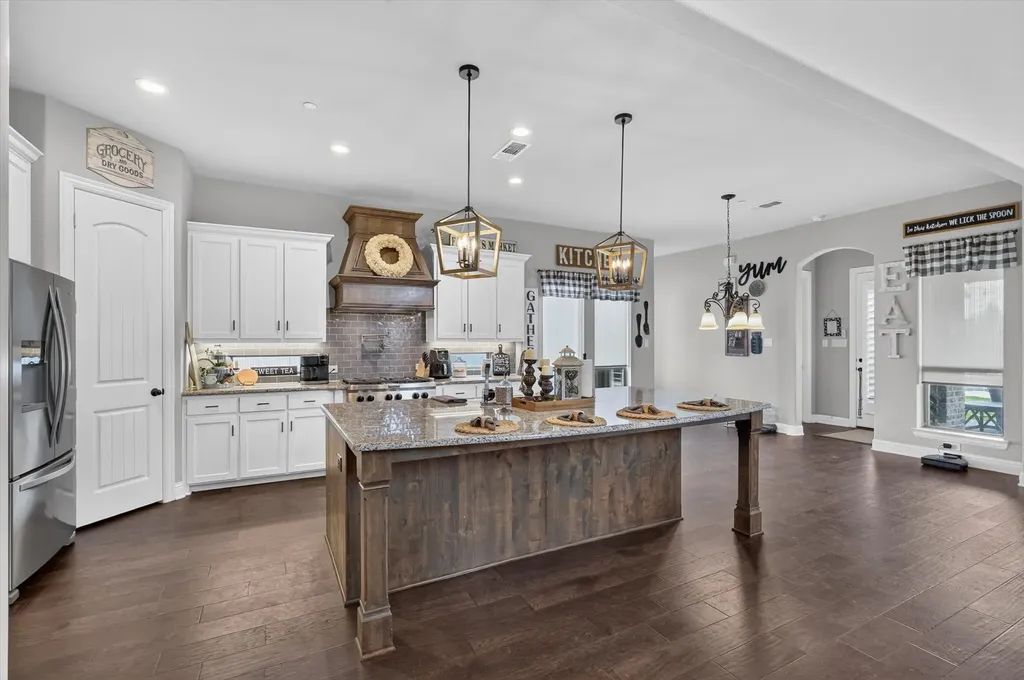 6706 Blackstone Drive Sachse TX 75048