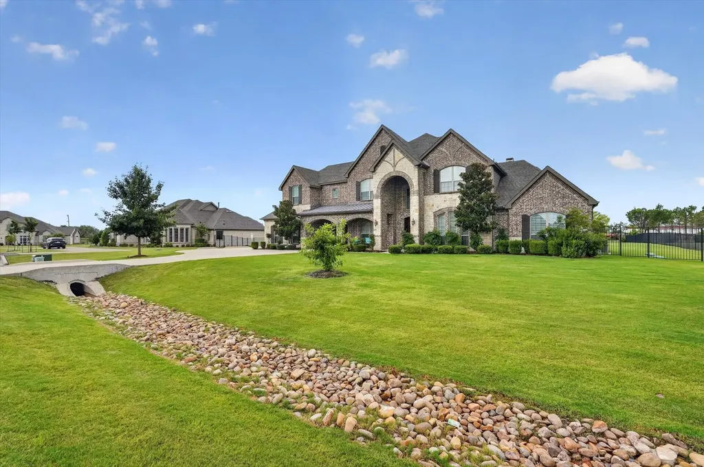 6706 Blackstone Drive Sachse TX 75048