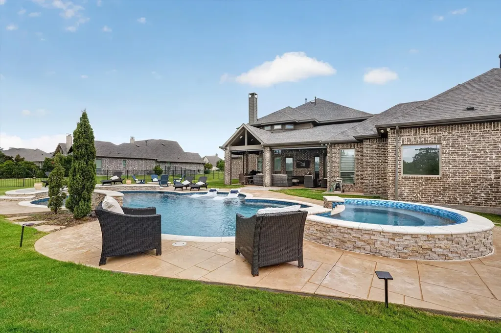6706 Blackstone Drive Sachse TX 75048