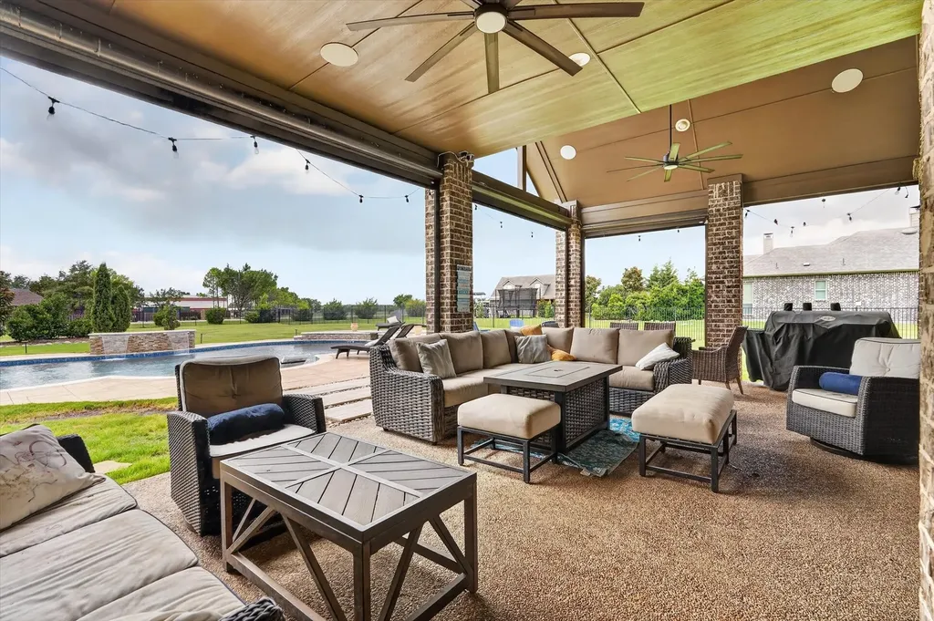 6706 Blackstone Drive Sachse TX 75048