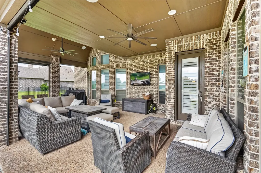 6706 Blackstone Drive Sachse TX 75048