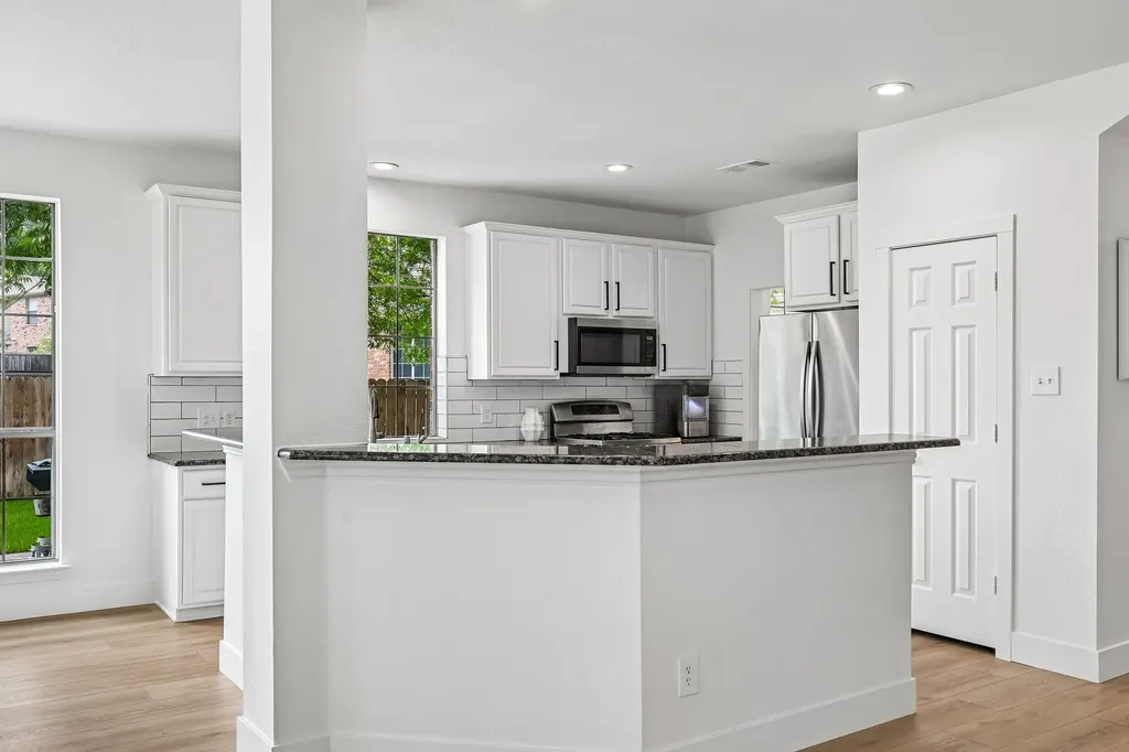 401 Peek Drive Fate TX 75087