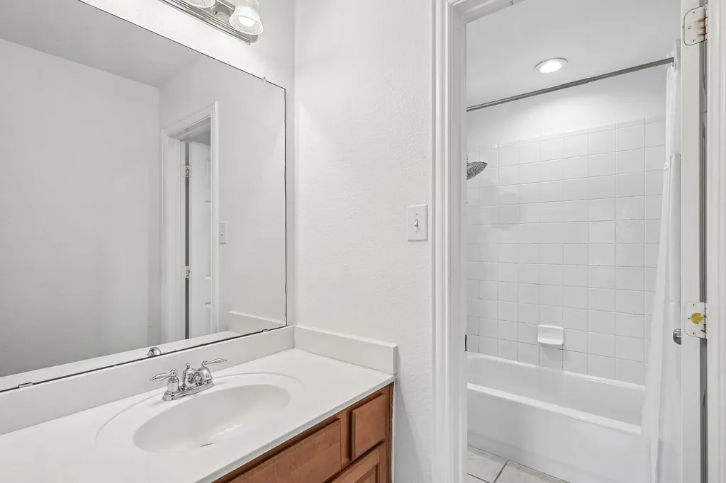 401 Peek Drive Fate TX 75087