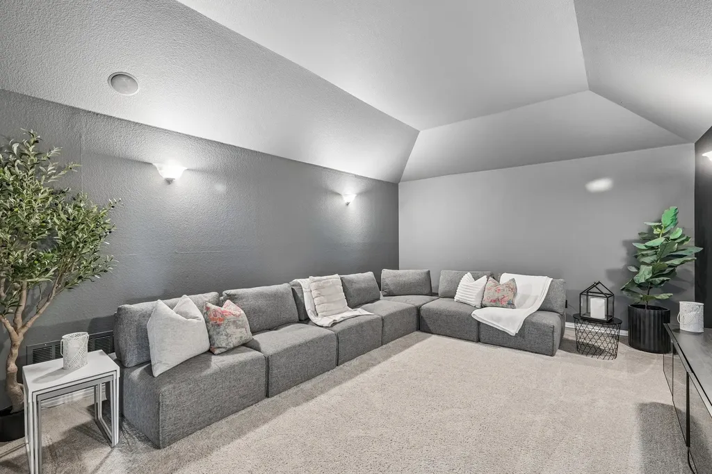 401 Peek Drive Fate TX 75087