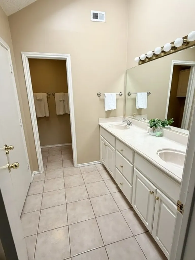 4110 Lakeshore Drive Reno TX 75462