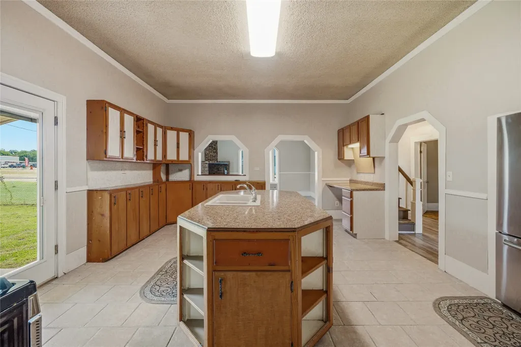207 N Fisher Gorman TX 76454