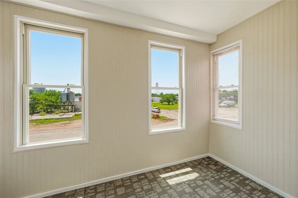 207 N Fisher Gorman TX 76454