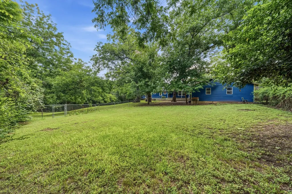 603 E Avenue A Valley Mills TX 76689