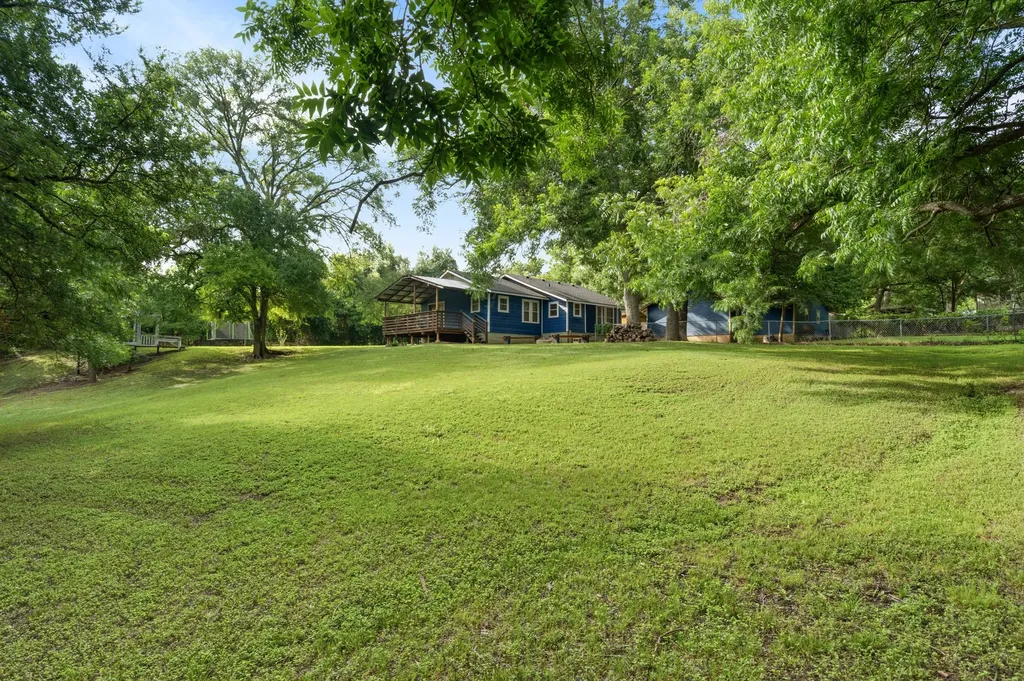 603 E Avenue A Valley Mills TX 76689