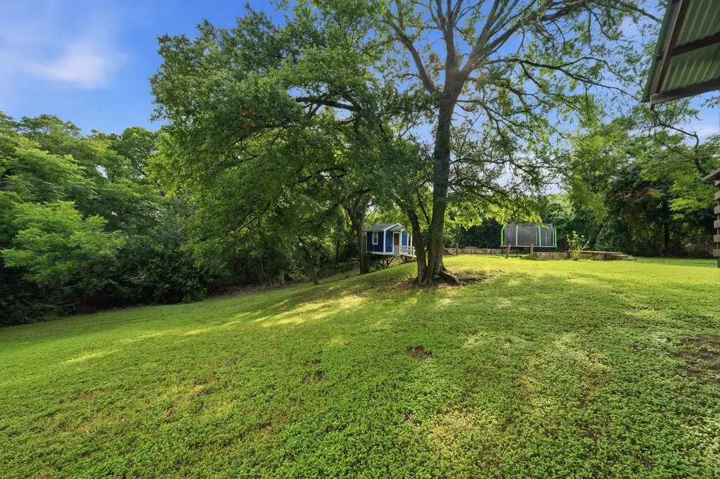 603 E Avenue A Valley Mills TX 76689