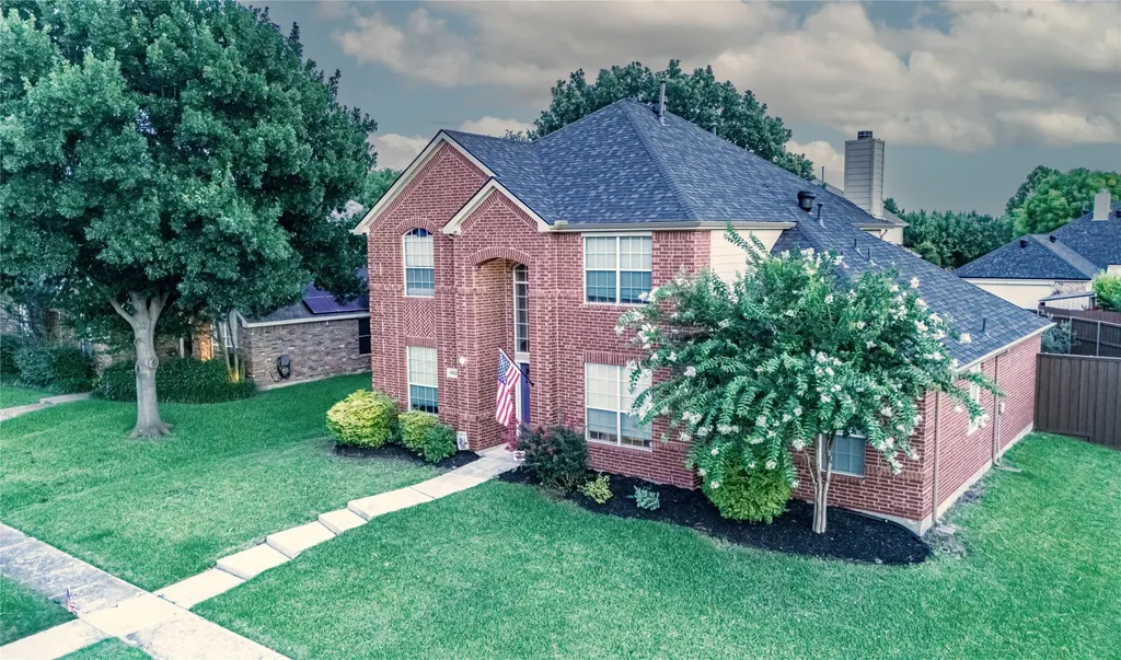 1422 Autumnmist Drive Allen TX 75002