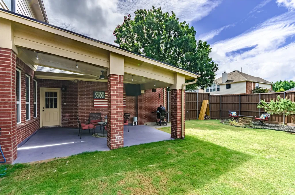 1422 Autumnmist Drive Allen TX 75002