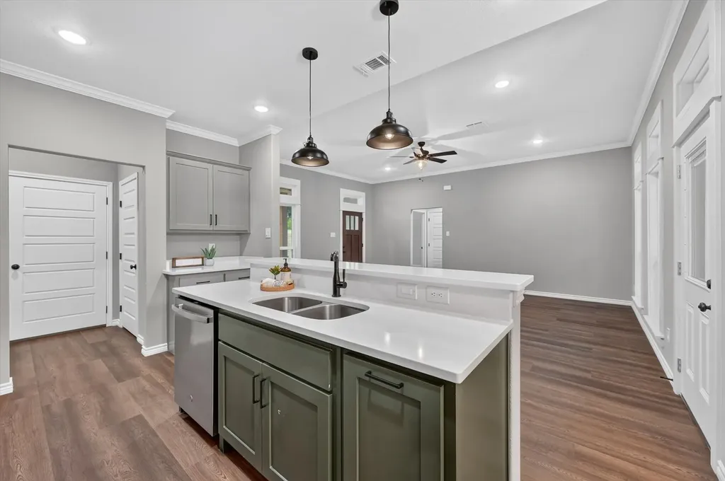 115 Hill Shadow Lane Whitney TX 76692