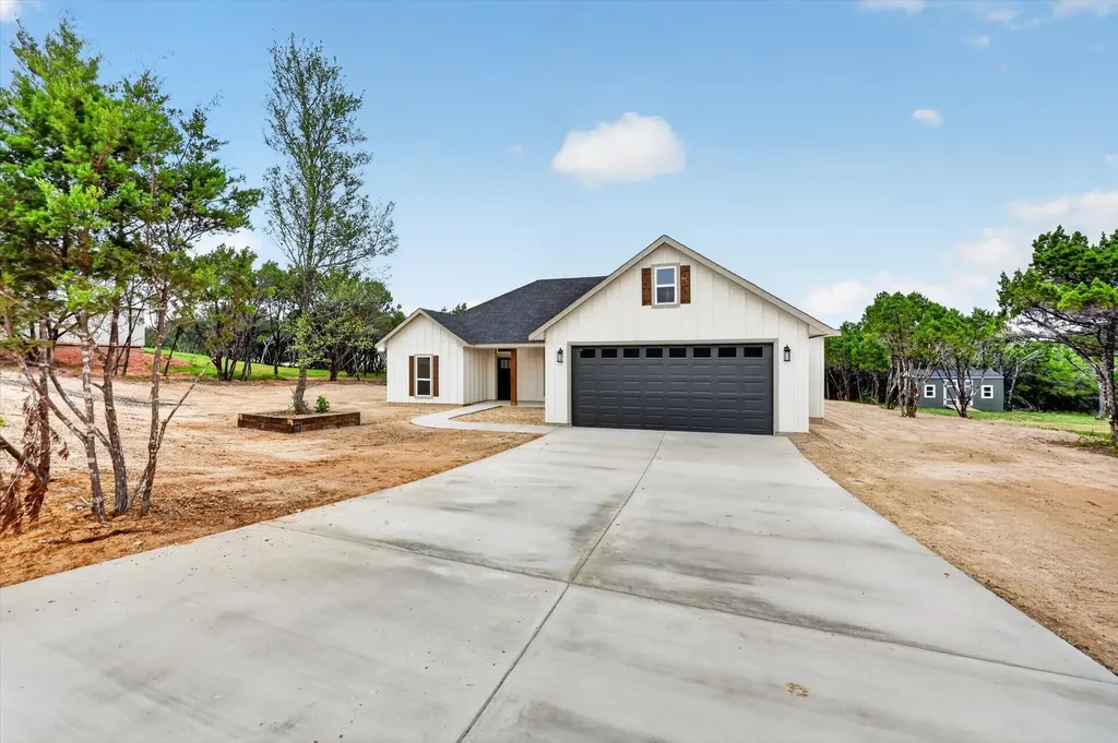115 Hill Shadow Lane Whitney TX 76692