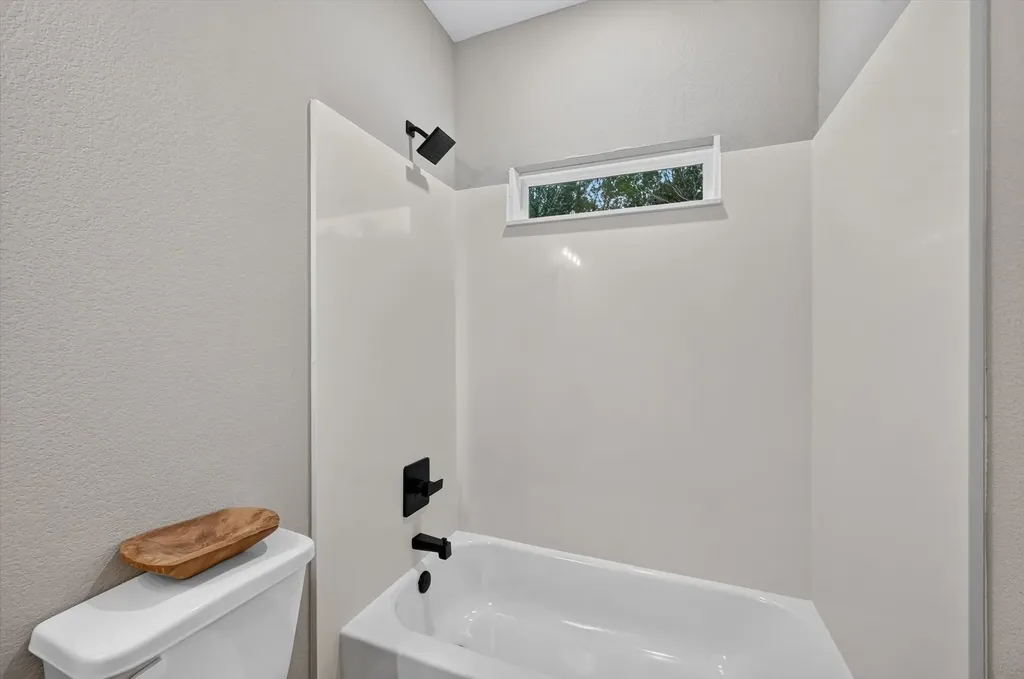 115 Hill Shadow Lane Whitney TX 76692