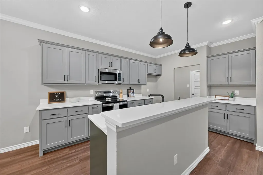 115 Hill Shadow Lane Whitney TX 76692