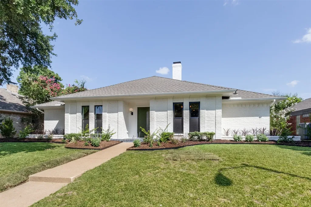7122 Winedale Drive Dallas TX 75231