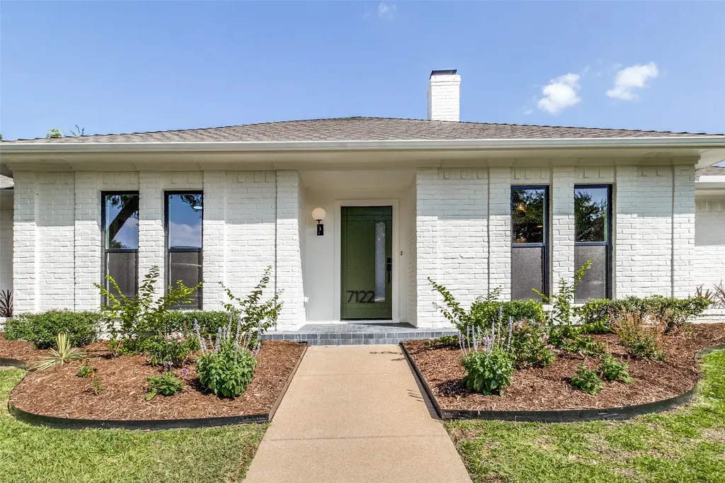 7122 Winedale Drive Dallas TX 75231