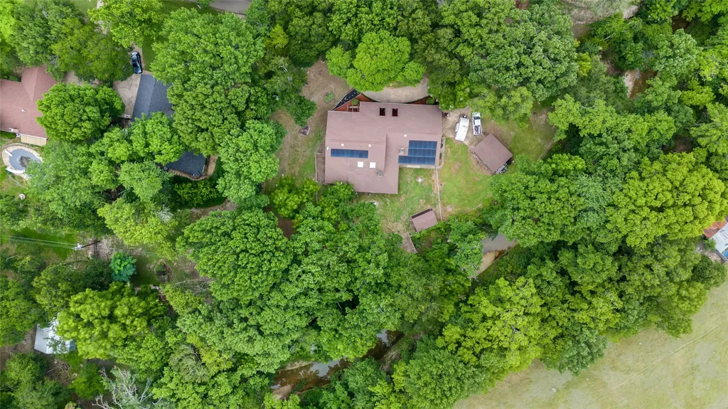 207 Shadowwood Trail Ovilla TX 75154