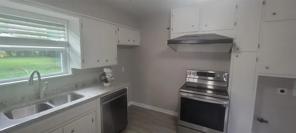 716 N Cummings Drive Alvarado TX 76009