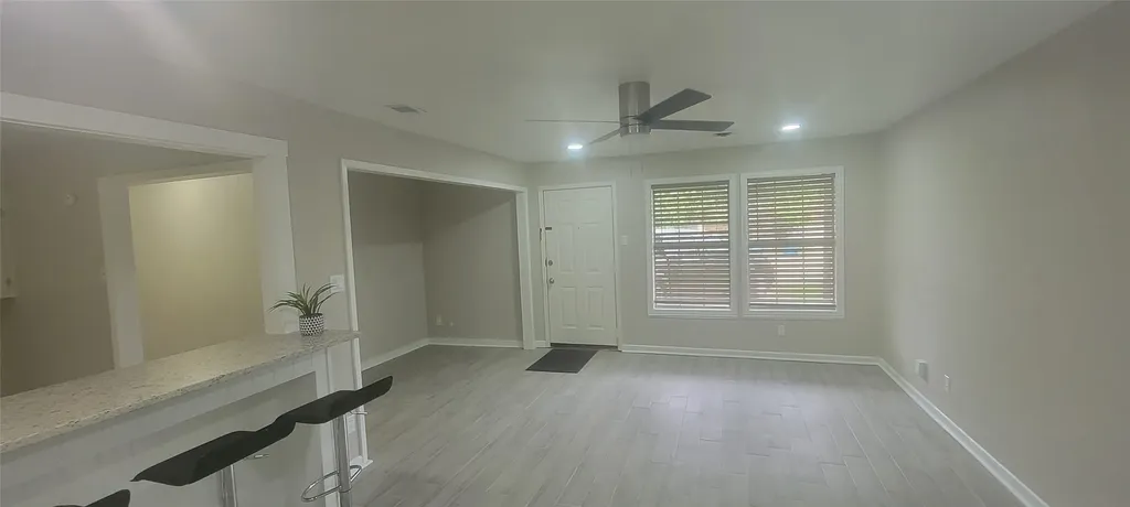 716 N Cummings Drive Alvarado TX 76009