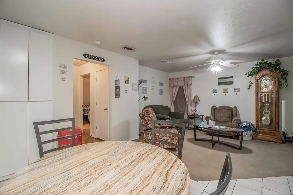 121 Cambridge Drive Saginaw TX 76179